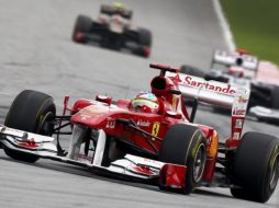 Fernando Alonso durante la carrera del Gran Premio de Malasia. EFE  /