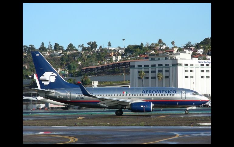 La colocación de acciones de Aeroméxico forma parte de un plan para invertir un total de mil 300 MDD en 24 meses. ARCHIVO  /