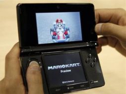 Hace pocos meses salió al mercado el Nintendo 3D, la compañía presume su tecnología de punta.REUTERS  /