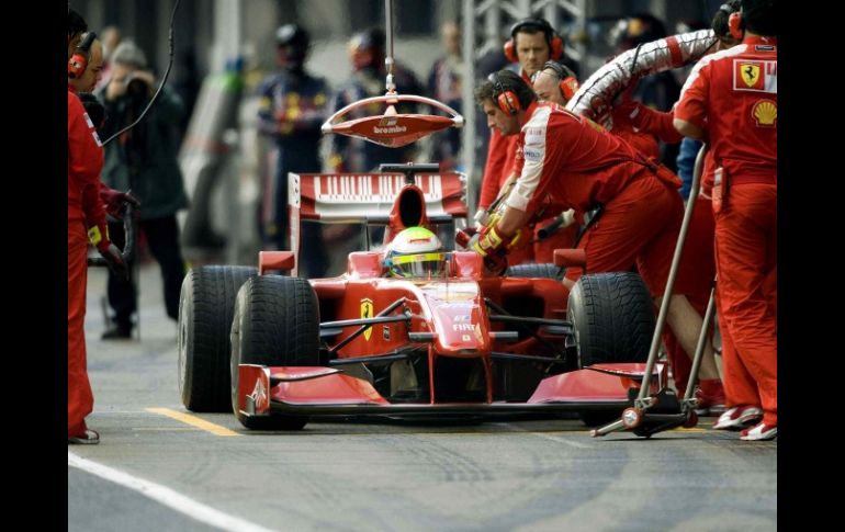 El piloto brasileno, Felipe Massa, de la escudería Ferrari. MEXSPORT  /