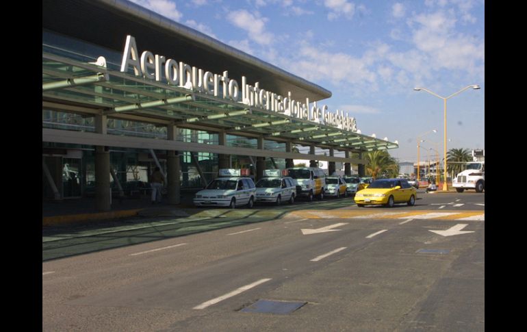 El Aeropuerto Internacional de Guadalajara es uno de los 12 aeródromos que GAP controla en el país. ARCHIVO  /