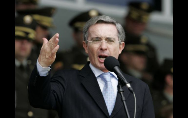 El ex presidente colombiano, Álvaro Uribe. ARCHIVO  /