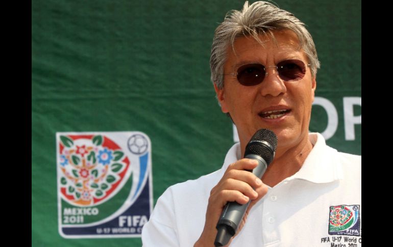 Jesús Ramírez en la presentación del trofeo de la Copa del Mundo Sub-17 México 2011. MEXSPORT  /