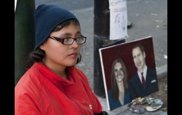 La joven explicó que su interés en asistir a la boda surgía de la admiración que su madre por Lady Diana. AFP  /