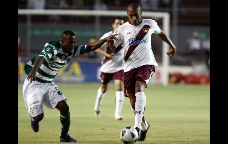 Estudiantes Tecos se despidió del torneo Clausura 2011 con derrota frente al Santos. MEXSPORT  /