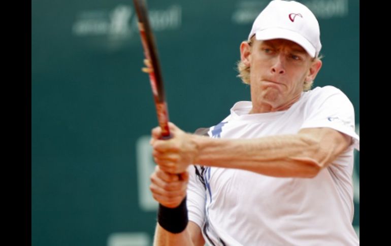 Foto de archivo de Kevin Anderson quien tendrá difícil prueba ante el número dos del mundo, Djokovic. AFP  /