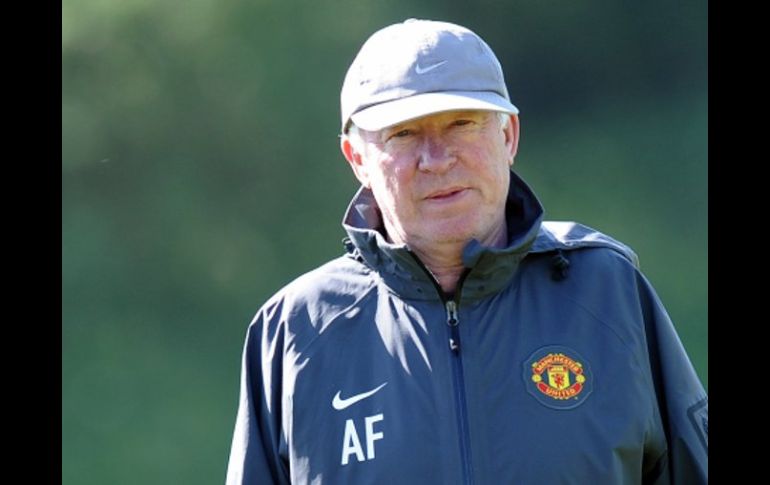 El Director Técnico del Manchester United en un entrenamiento previo al partido de vuelta de la Champions League. AFP  /