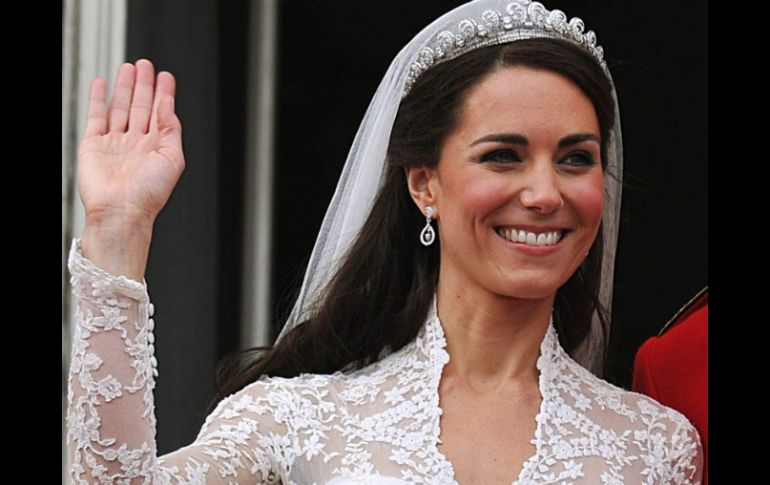 El vestido que portó Middleton para la boda fue diseño de Sarah Burton para la firma Alexander MCqueen. REUTERS  /