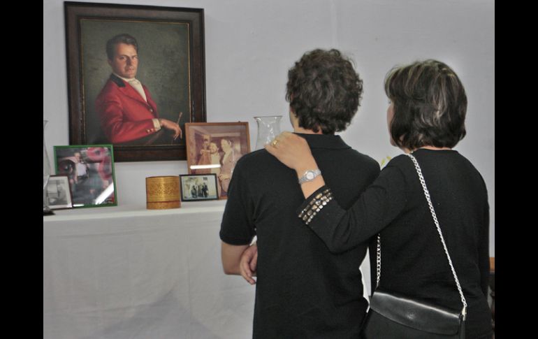 Altar en memoria de quien abrió el camino del Arte Contemporáneo en Guadalajara.S.NÚÑEZ  /