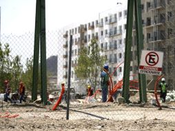 Tras el amparo concedido por la justicia federal, los trabajos de construcción de la Villa Panamericana siguen su curso. A. HINOJOSA  /