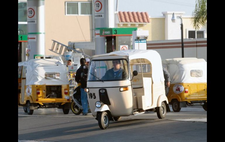 En Tlajomulco operan 89 “mototaxis”, gracias a la resolución del magistrado Armando García Estrada.S. NÚÑEZ  /