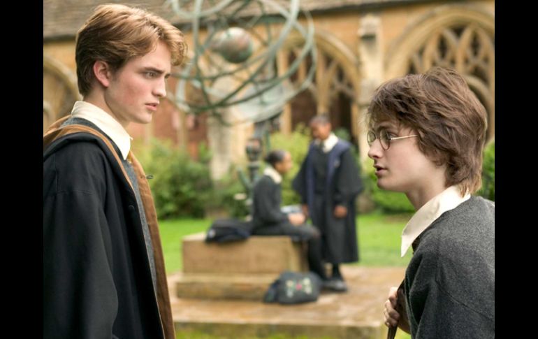 Pattinson y Radcliffe trabajaron juntos en la película ''Harry Potter y el cáliz de fuego''. ESPECIAL  /