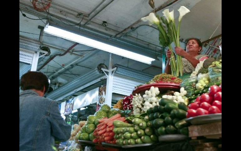 La zona del Mercado de Abastos tapatío supone unos dos mil inmuebles. ARCHIVO  /