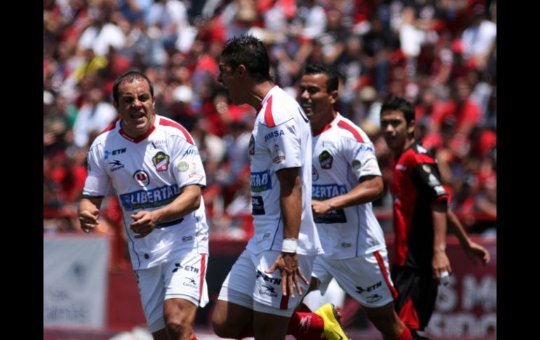 Luis Valdés de Irapuato celebra su gol ante Tijuana. MEXSPORT  /