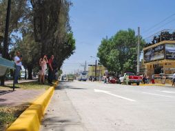 En la repavimentación de Juan Pablo II se invirtieron 4.6 MDP. Aristóteles Sandoval y Juan Sandoval inauguraron la obra. ESPECIAL  /