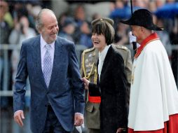 El rey Juan Carlos I de España y la a presidenta suiza, Micheline Calmy-Rey. EFE  /