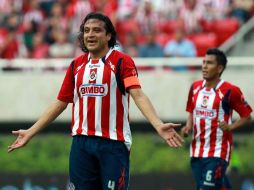 El defensa de Chivas, Héctor Reynoso, durante el partido de semifinales ante Pumas. MEXSPORT  /