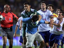 Jesús Corona fue uno de los protagonistas en la riña del estadio Morelos. MEXSPORT  /