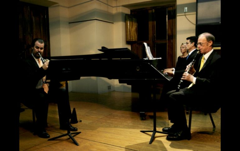 Los músicos ofrecieron una velada que atrajo a jóvenes y adultos amantes del paino, el corno y el clarinete. E. BARRERA  /