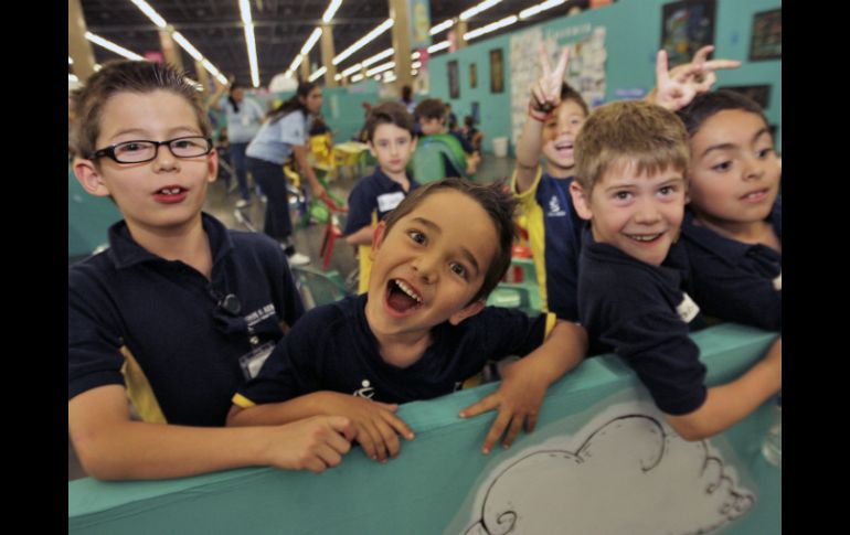 Los niños de la escuela primaria John F. Kennedy, desde temprano salieron de sus planteles educativos para trasladarse a la Expo.SNÚÑEZ  /