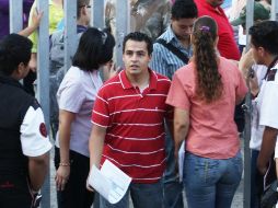 Hoy fue el turno de los aspirantes a estudiar una carrera en la UdeG, la próxima semana les toca a los bachilleres. A CAMACHO  /