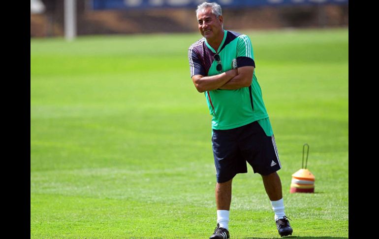 Leonardo Cuellar espera que el Tri Femenil haga un beun papel en Alemania. MEXSPORT  /