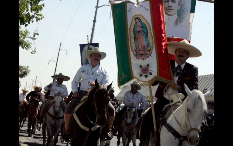 El contingente estuvo integrado por alrededor de 150 jinetes. A. HINOJOSA  /