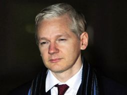 Assange saltó a la fama internacional por divulgar en Wilileaks, informes clasificados de distintos gobiernos y organizaciones. EFE  /