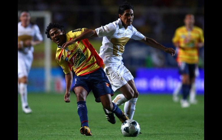 Francisco Palencia de Pumas, durante la final disputada en CU ante Morelia. MEXSPORT  /