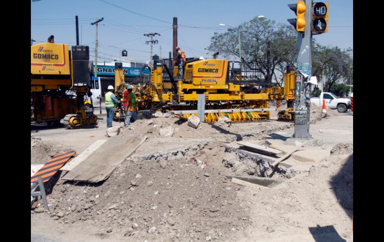 Cemex fue la ganadora de la licitación con las primeras 21 vialidades a intervenir de un total de 33. A. HINOJOSA  /