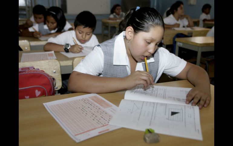 Desde ayer se aplica la prueba de ENLACE a niños de primaria y secundaria en todo el País. M. FREYRIA  /