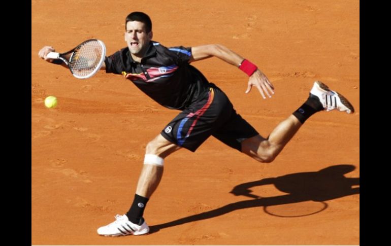 Novak Djokovic va con paso firme en el Roland Garros. REUTERS  /