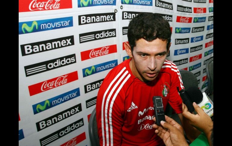 El centrocampista Israel Castro, tras una sesión de entrenamiento con la Selección mexicana. MEXSPORT  /