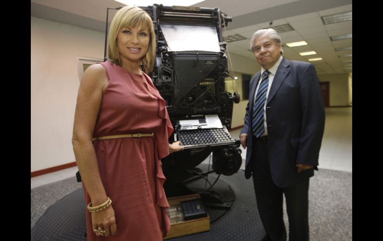 Leticia Calderón y Gerardo Casanova promueven por el país la importancia de la desparasitación. S.NÚÑEZ  /