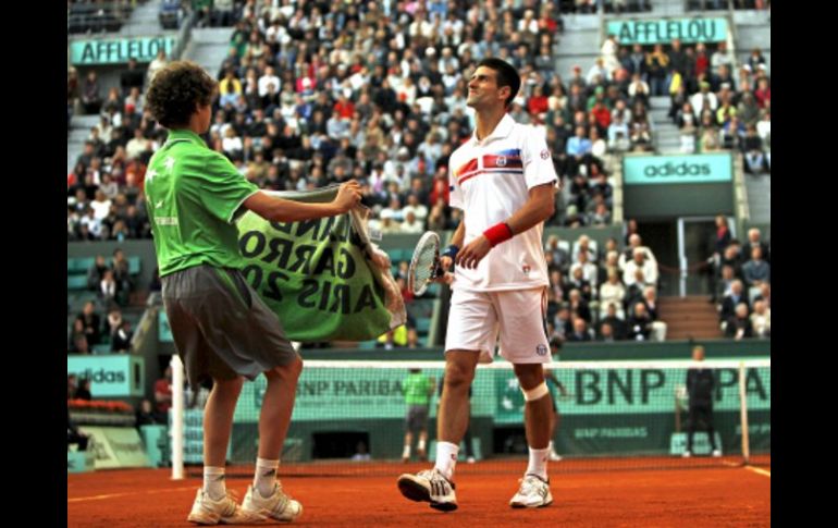 El tenista serbio, Novak Djokovic, durante el encuentro ante el argentino, Juan Martín del Potro. EFE  /