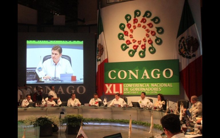 En la reunión plenaria de gobernadores también se acordó invitar a organizaciones civiles a una convención nacional de seguridad. NTX  /