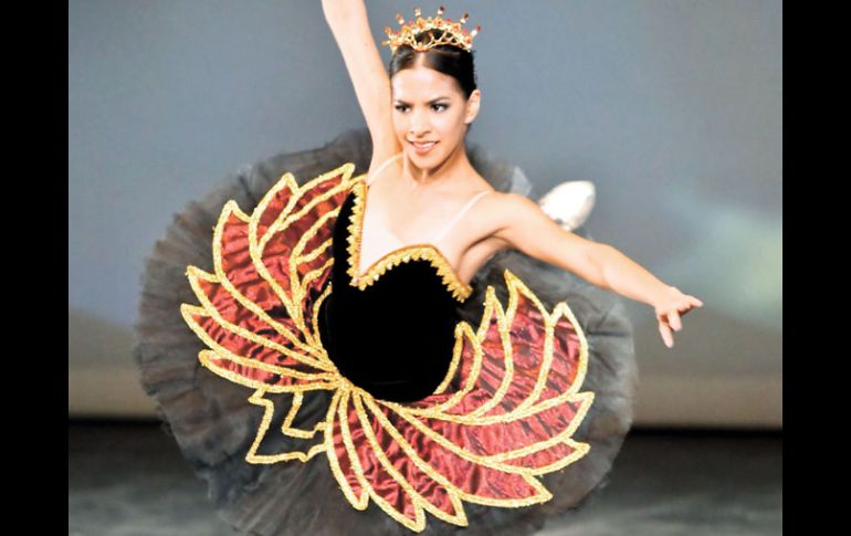 La bailarina participará en un montaje con la Compañía Nacional de Danza. EL UNIVERSAL  /