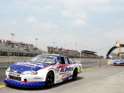 Patrick Goeters, durante el día 2 del NASCAR Corona GP de Monterrey. MEXSPORT  /