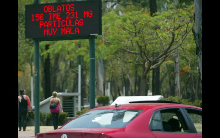 La estación de Oblatos permaneció 24 horas en condición de inactividad, debido a una falla eléctrica. A. HINOJOSA  /