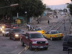 Cruce entre las vías del tren de carga en Tlaquepaque, la segunda convergencia vial más peligrosa del país. S. NÚÑEZ  /