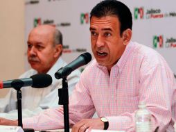 Humberto Moreira  de visita en Jalisco para la toma de protesta a los nuevos integrantes de los comités municipales del PRI. S. NÚÑEZ  /