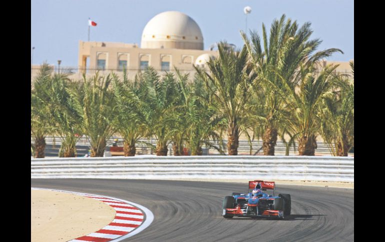 El Gran Premio de Bahrein originalmente se iba a correr en marzo y estuvo programada como la carrera inaugural. AP  /