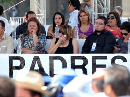 El pasado 29 de mayo, los padres de las víctimas realizaron en el Zócalo de la ciudad de México un juicio ciudadano. ARCHIVO  /