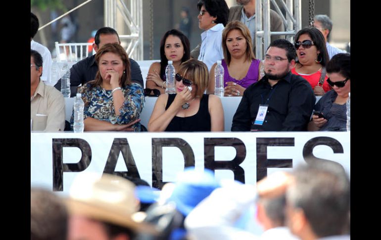 El pasado 29 de mayo, los padres de las víctimas realizaron en el Zócalo de la ciudad de México un juicio ciudadano. ARCHIVO  /