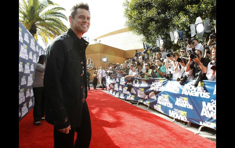 Jim Carrey a su llegada al evento del séptimo arte del canal de música. REUTERS  /