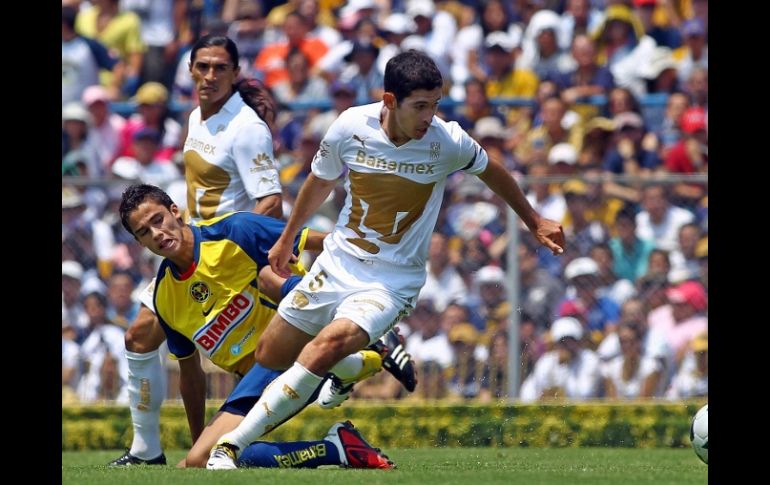 El mediocampista de Pumas, Israel Castro, tiene ofertas de Pachuca, Cruz Azul y Tigres. MEXSPORT  /