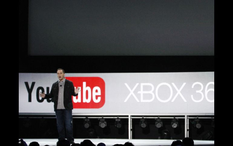 Marc Whitten anuncia una alianza con YouTube en la conferencia de Microsoft Xbox global. AP  /