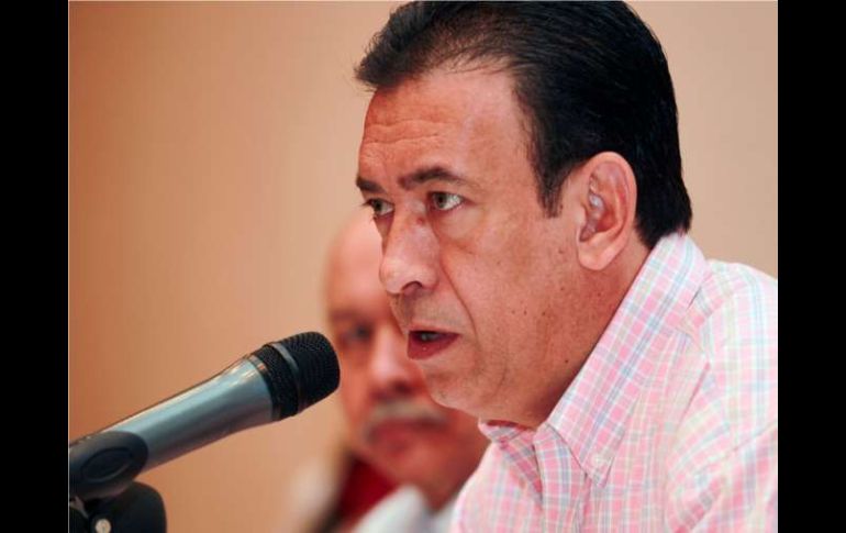 Humberto Moreira pide a pueblo mexicano reforzar votos a favor de Eruviel Avila. NOTIMEX  /