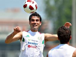 Rafa Márquez durane una sesión de entrenamiento con la Selección Mexicana. MEXSPORT  /