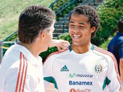 Héctor Gonzalez y Giovani dos Santos durante entrenamiento. MEXSPORT  /